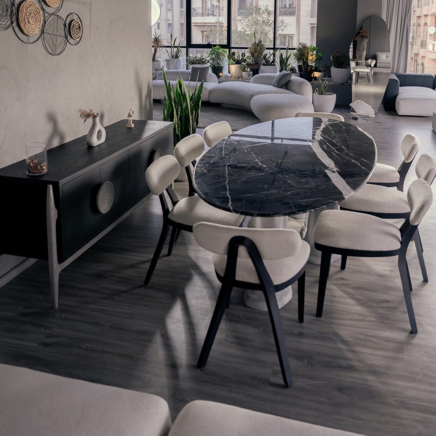 PLURE Dining Room