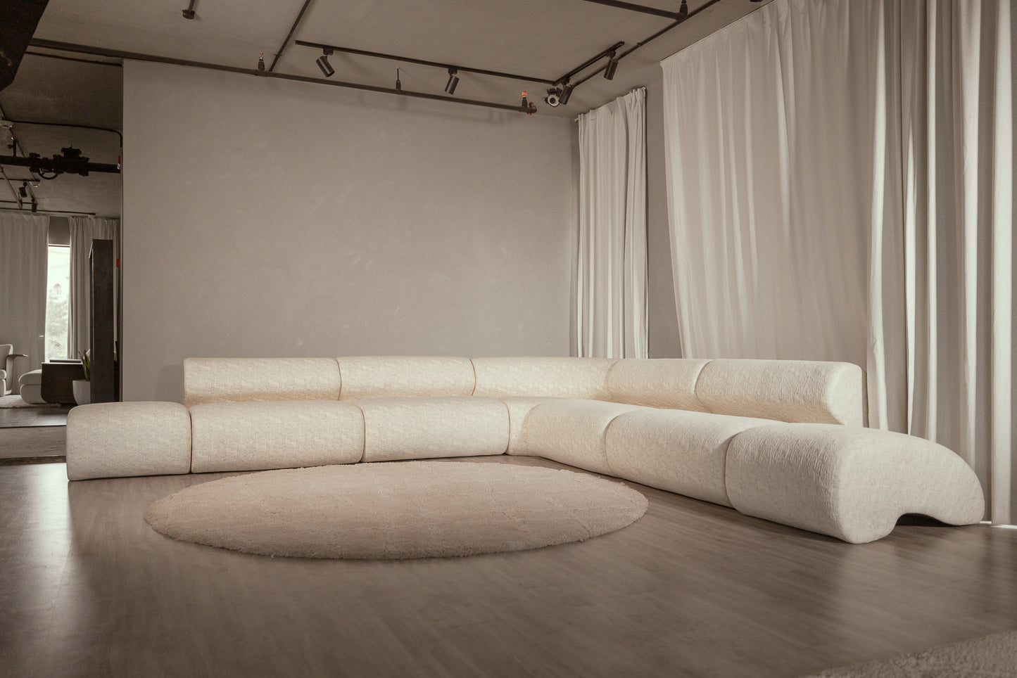 LUNERA Living Room