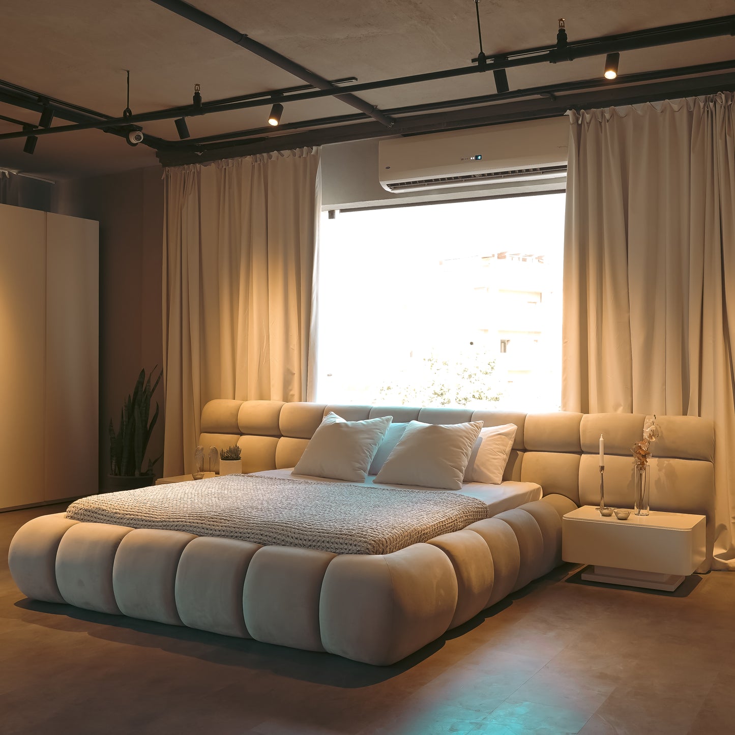 SPINEL Bedroom