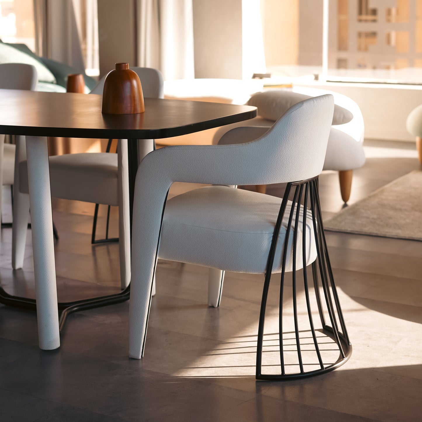 IRIS Dining Chair