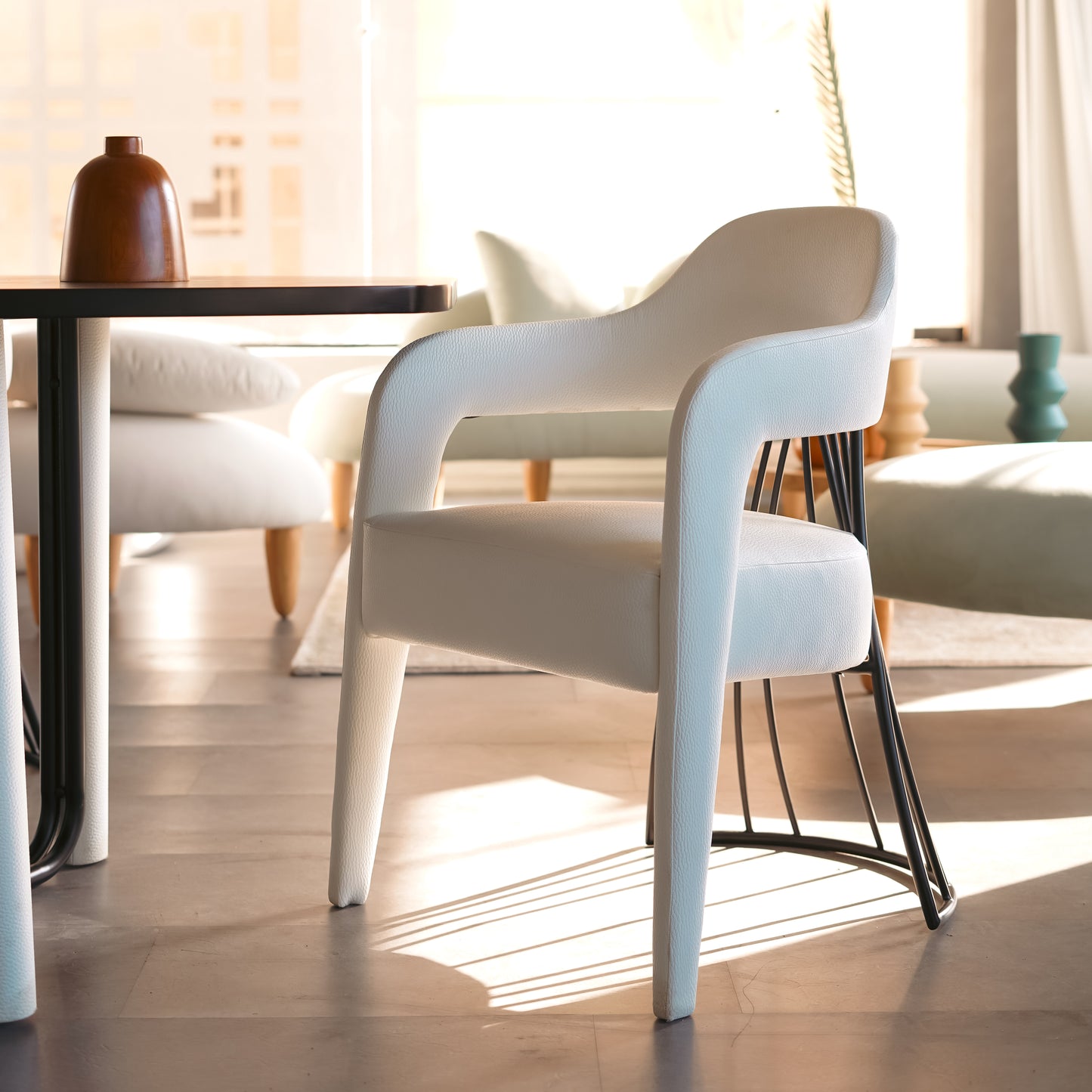 IRIS Dining Chair
