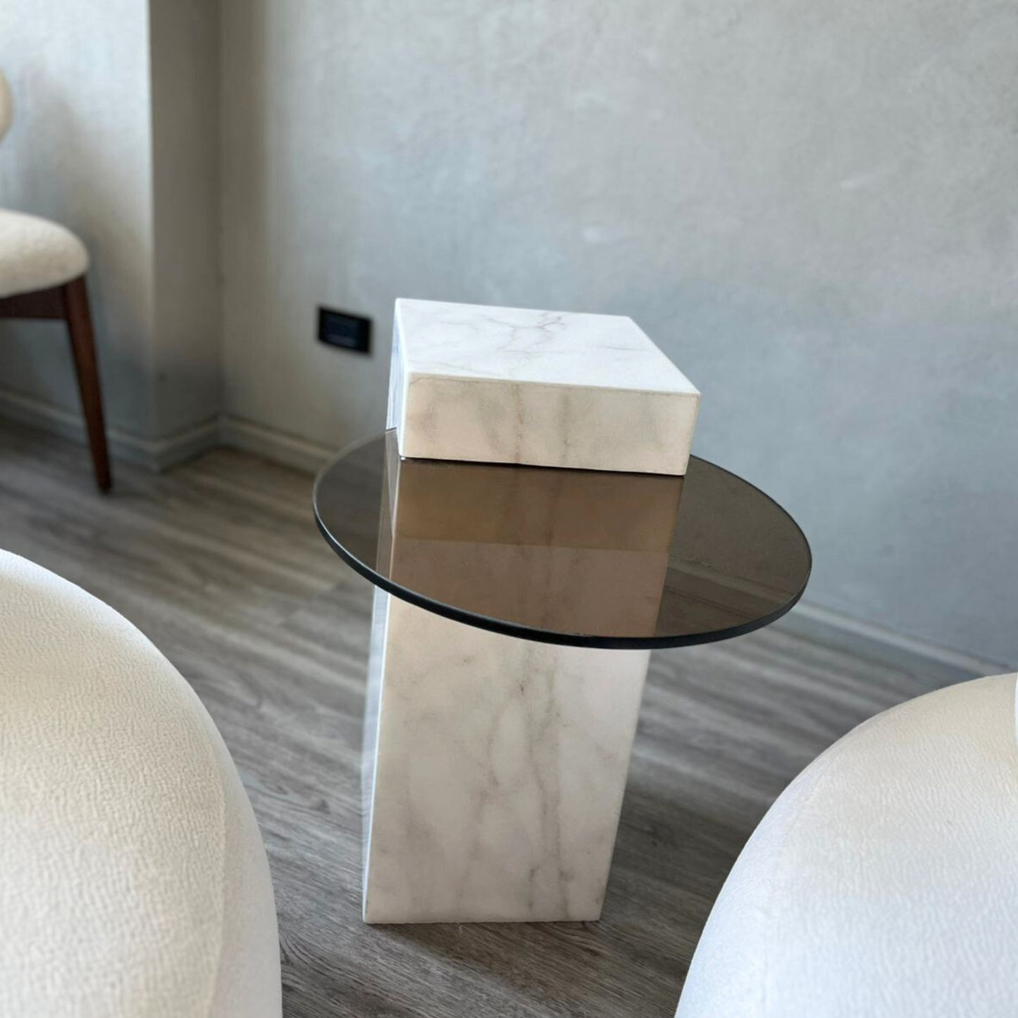 LUNA Side Table