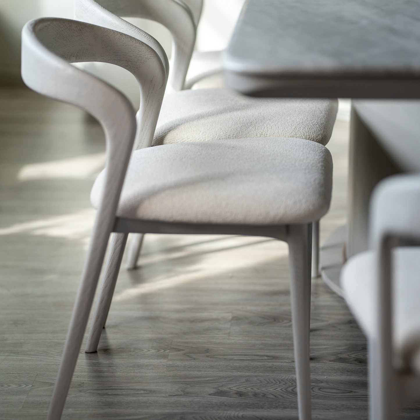 VIRELLE Dining Room