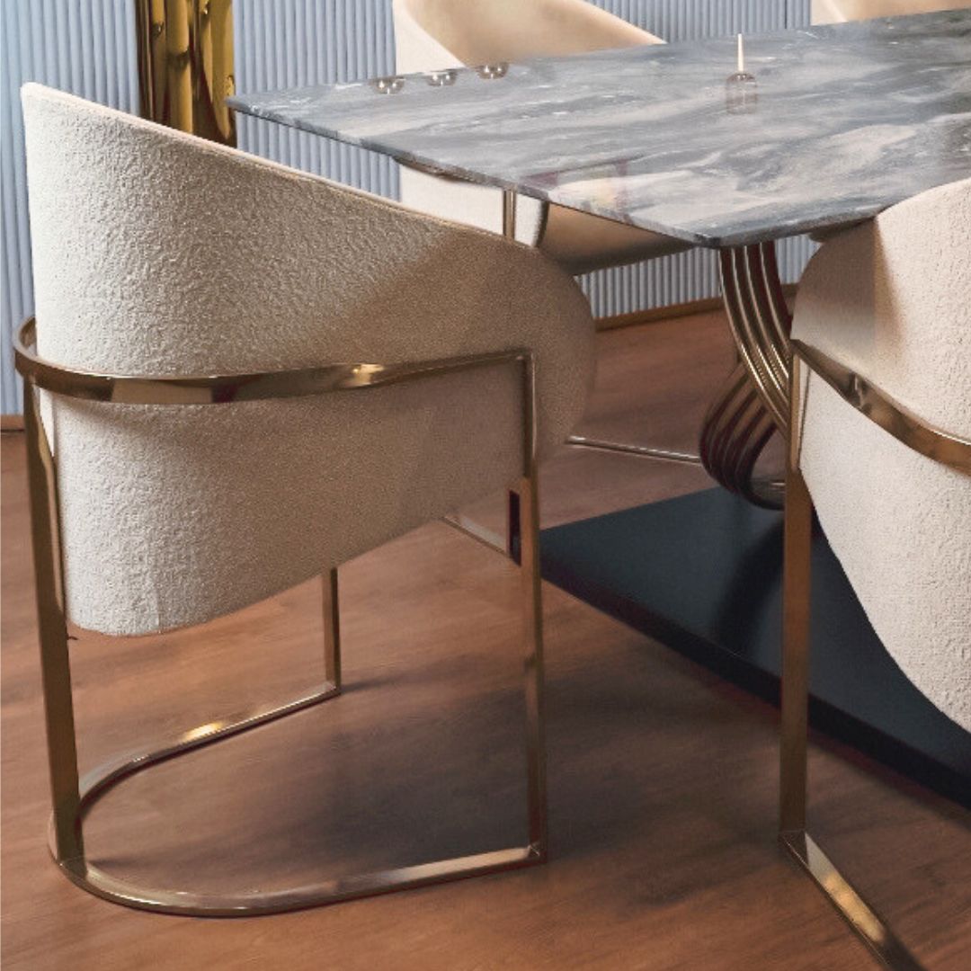 AVANCE Dining Room