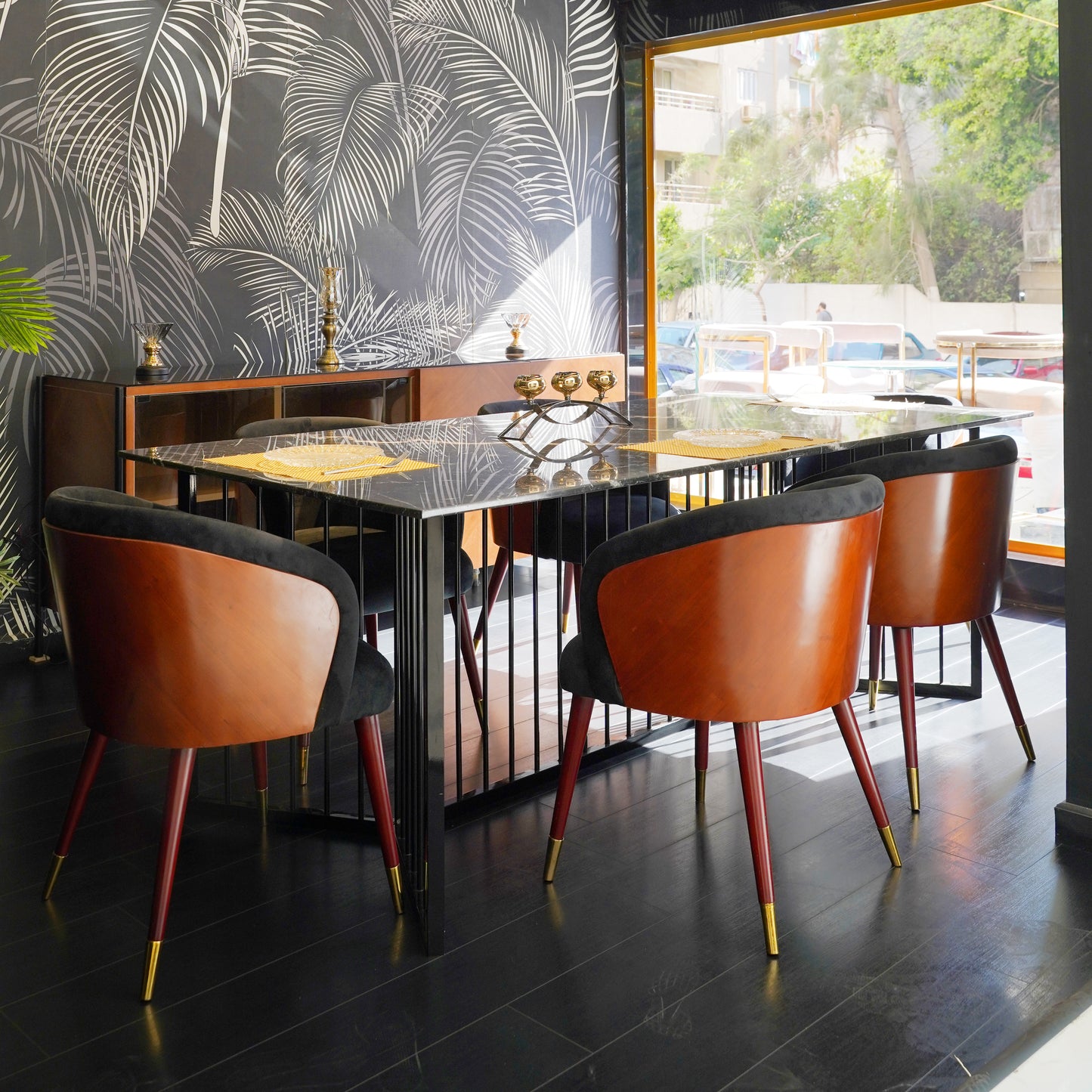 GALASSIA Dining Table