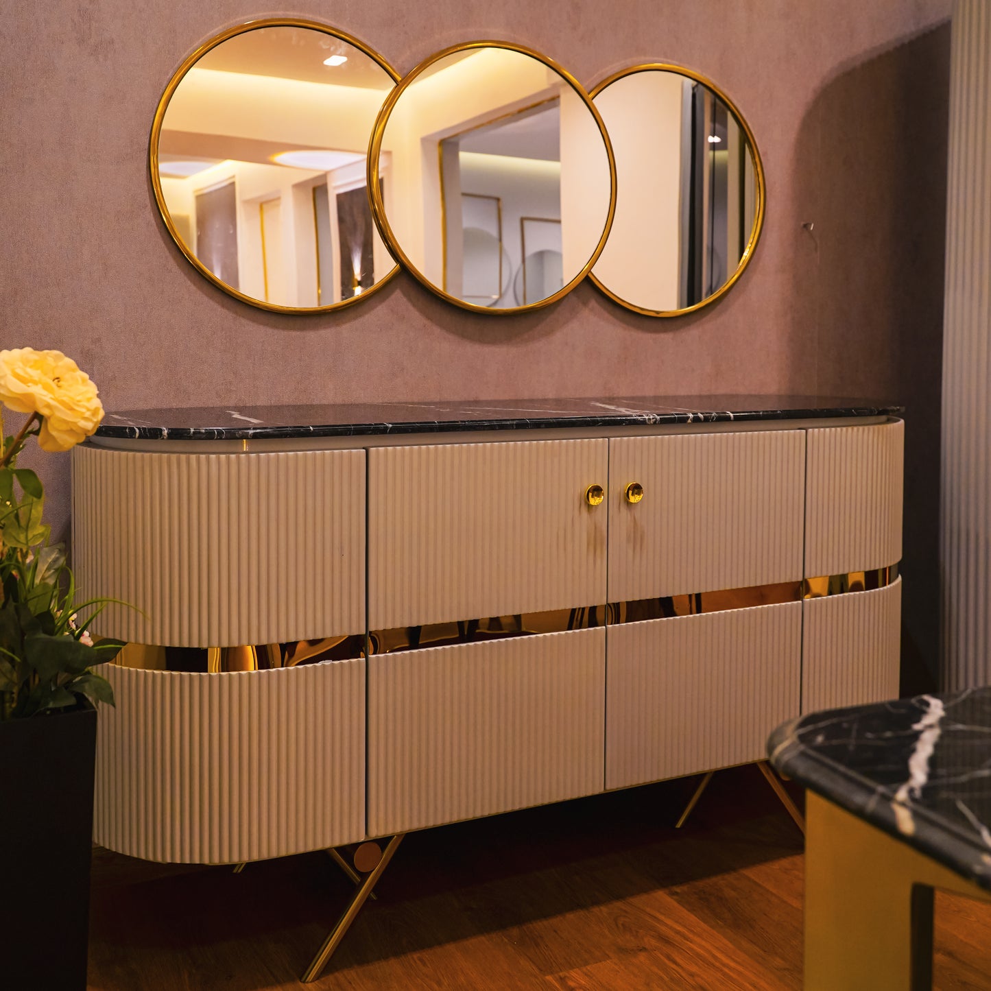TRONCO Dining Room