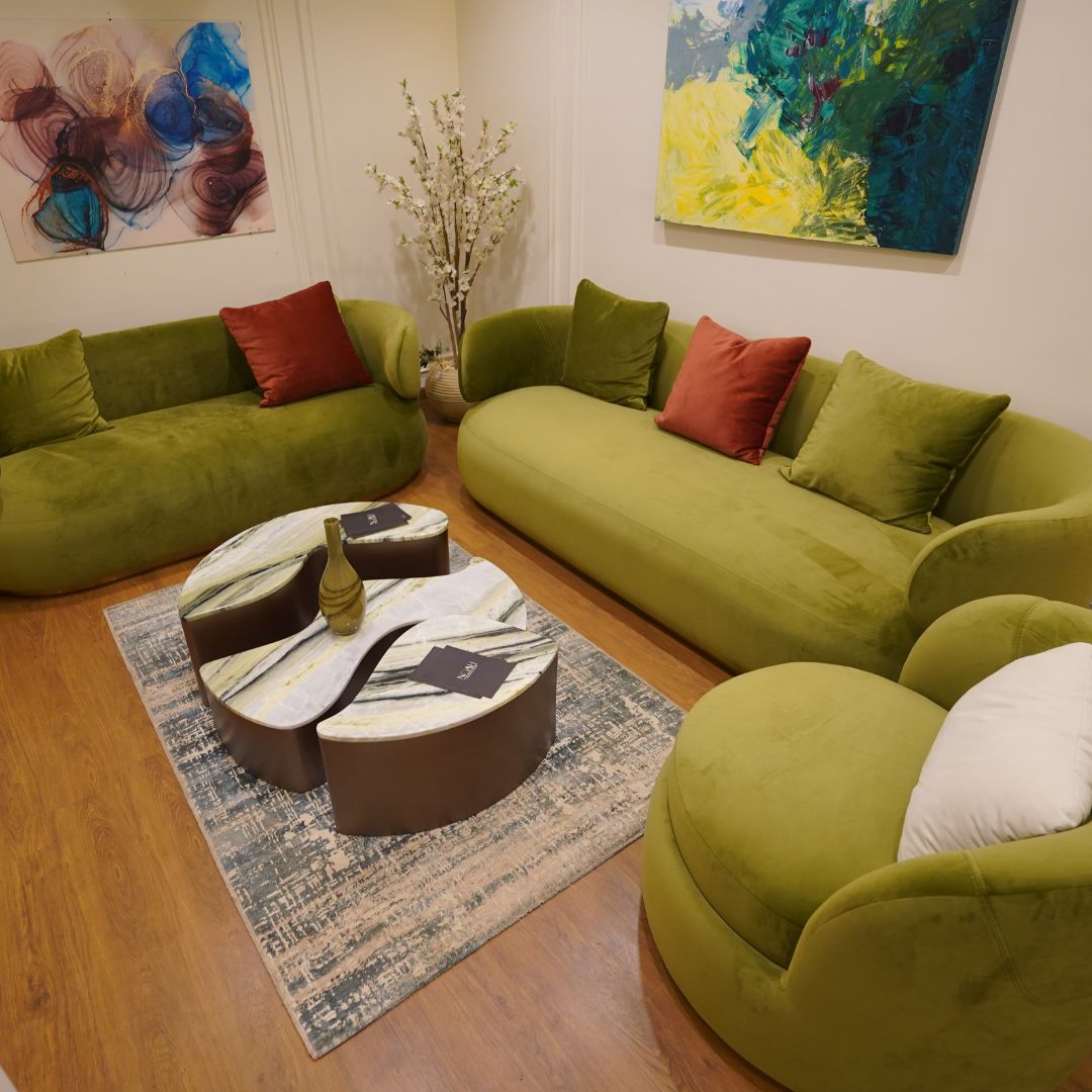 NIKOLA Living Room