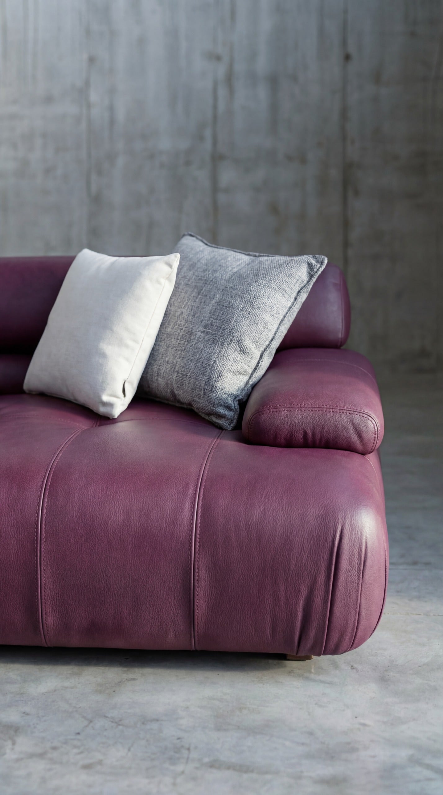 NOAH Furniture - BRUNO - close-up
