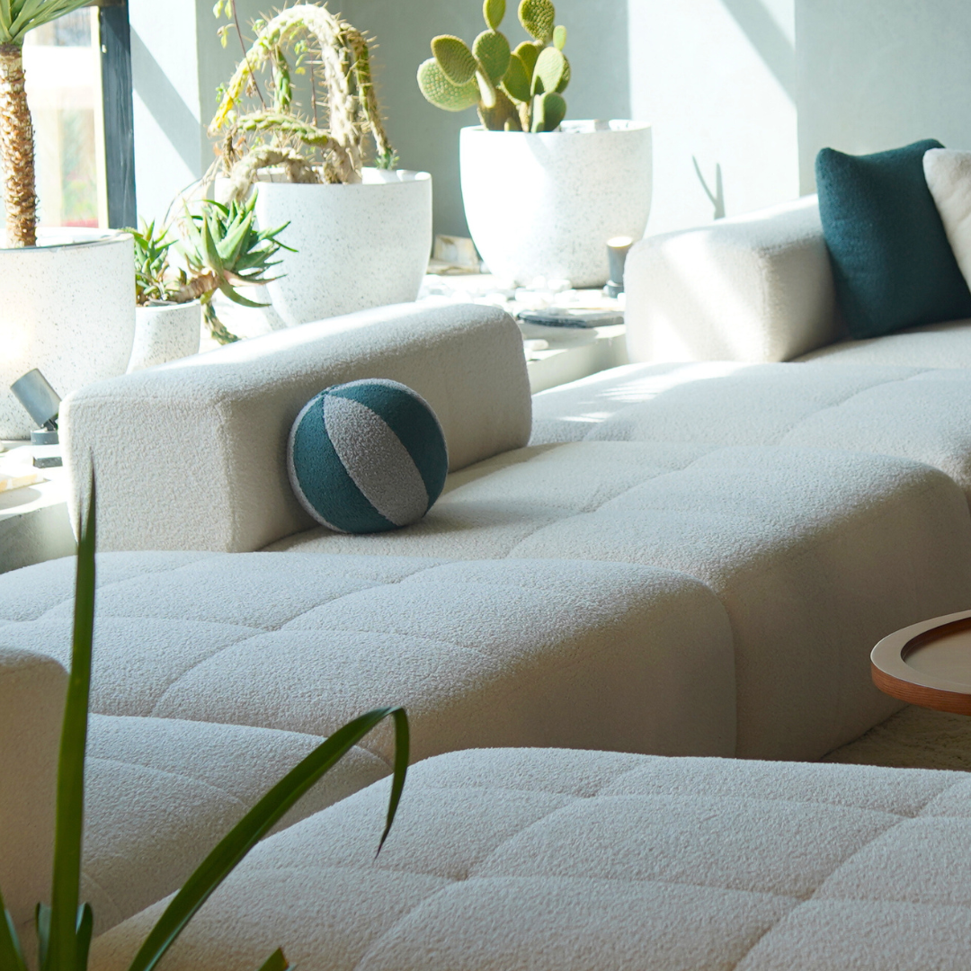 CLAVIS Living Room