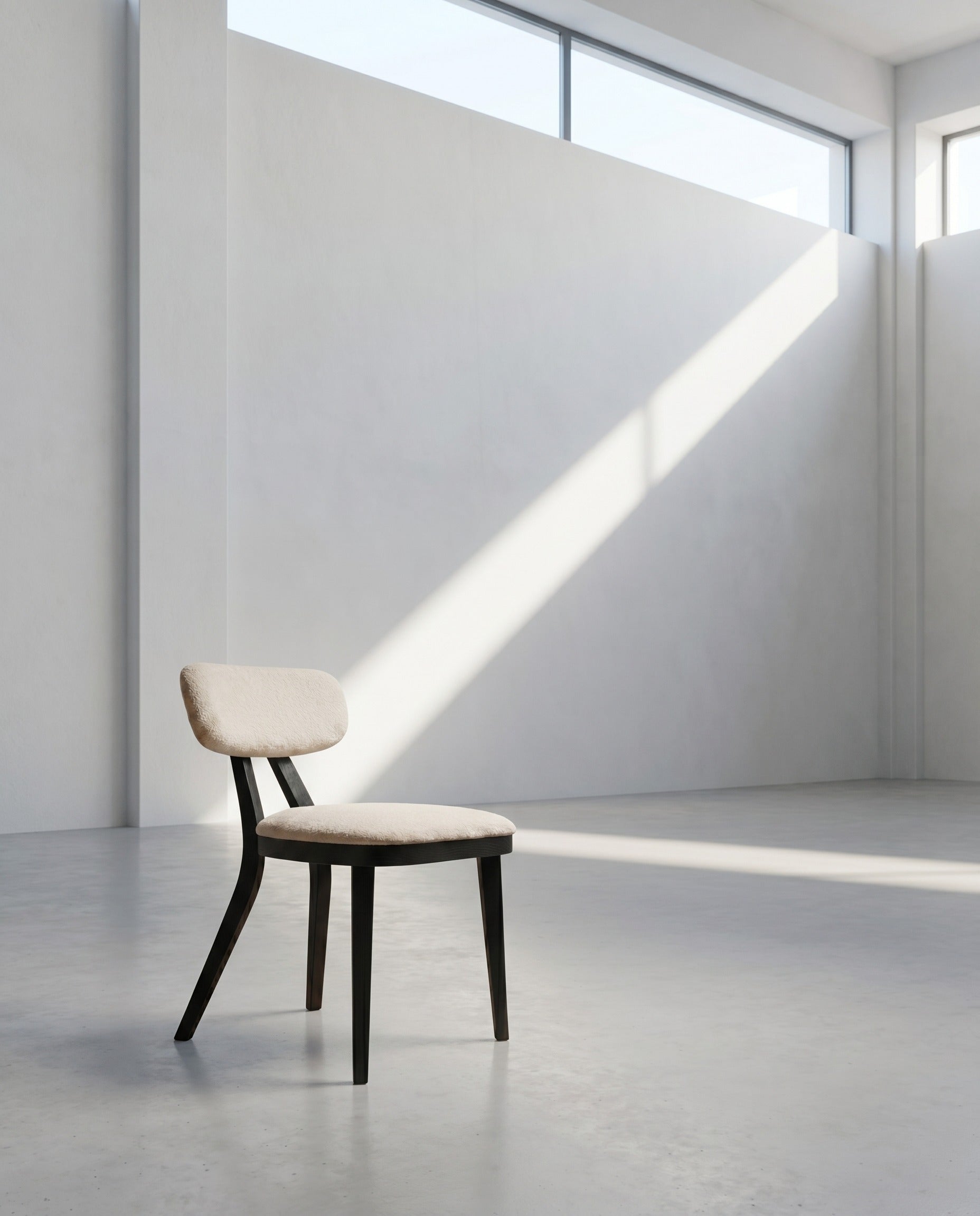 Plure Dining Chair