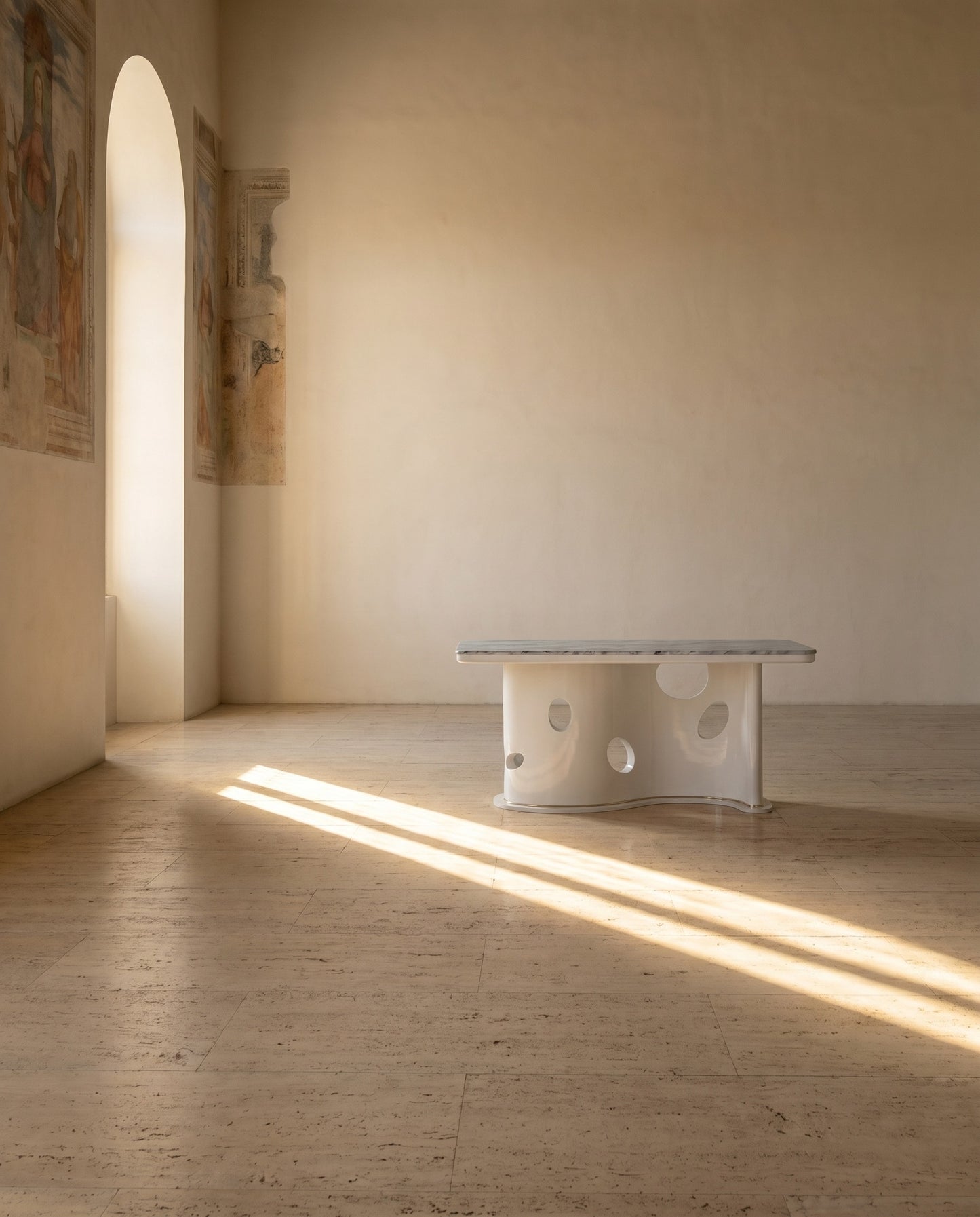 Virelle Dining Table